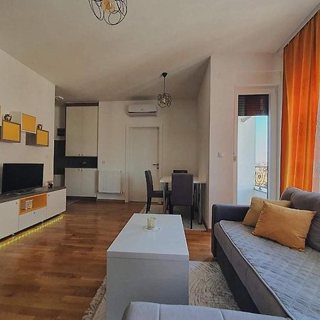 Zara 1 Apartman Bijeljina Extérieur photo